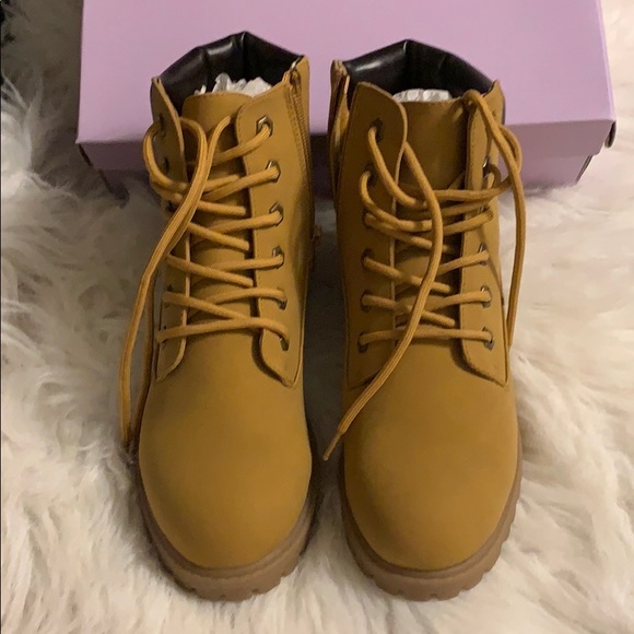 🧡 MADDEN GIRL Fflyn Bootie NWOT - Picture 2 of 7